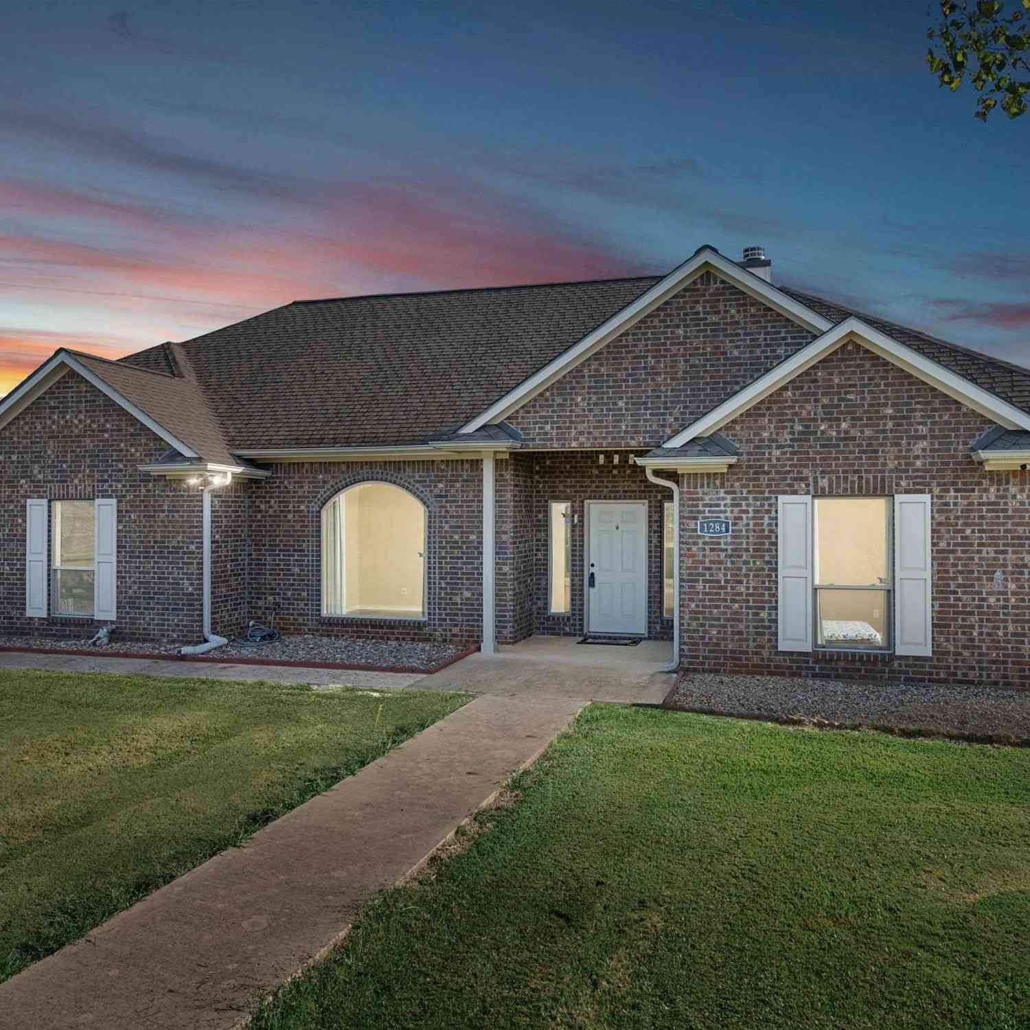 Homes For Sale - 1284 Cr 306 D<br/> Rusk County, Henderson, TX 75654