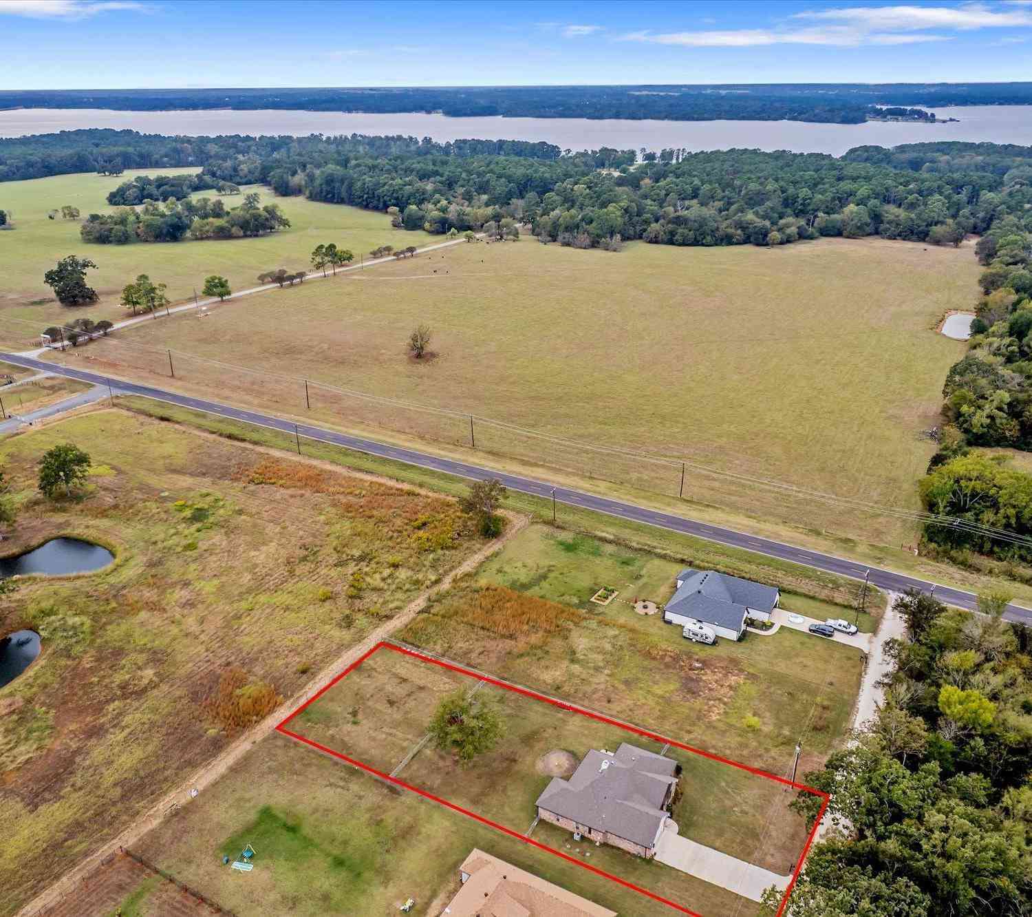 Homes For Sale - 150 County Road 3602<br/> Bullard, TX 75757