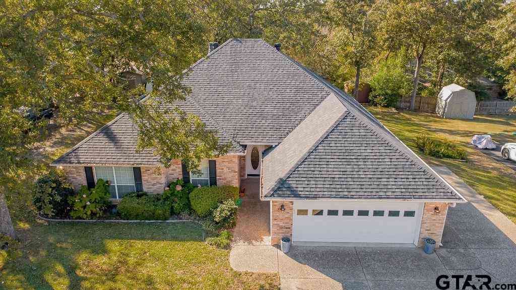 Homes For Sale - 532 Dogwood<br/> Hideaway, TX 75771