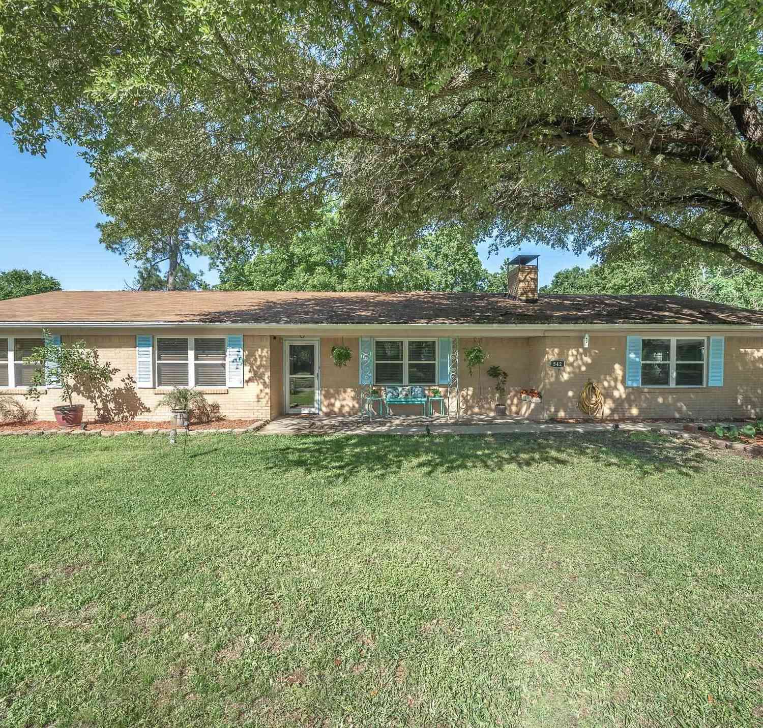 Homes For Sale - 542 Houston St. Fm 859<br/> Edgewood, TX 75117