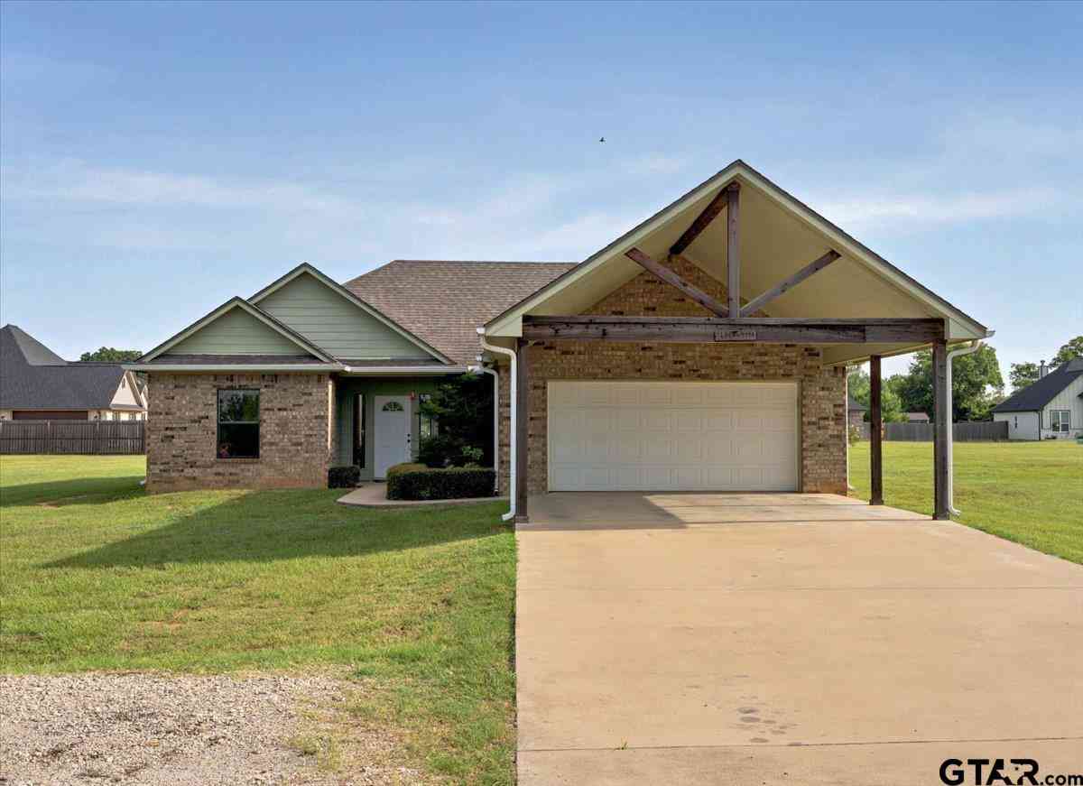 Homes For Sale - 15848 Cr 472<br/> Tyler, TX 75706