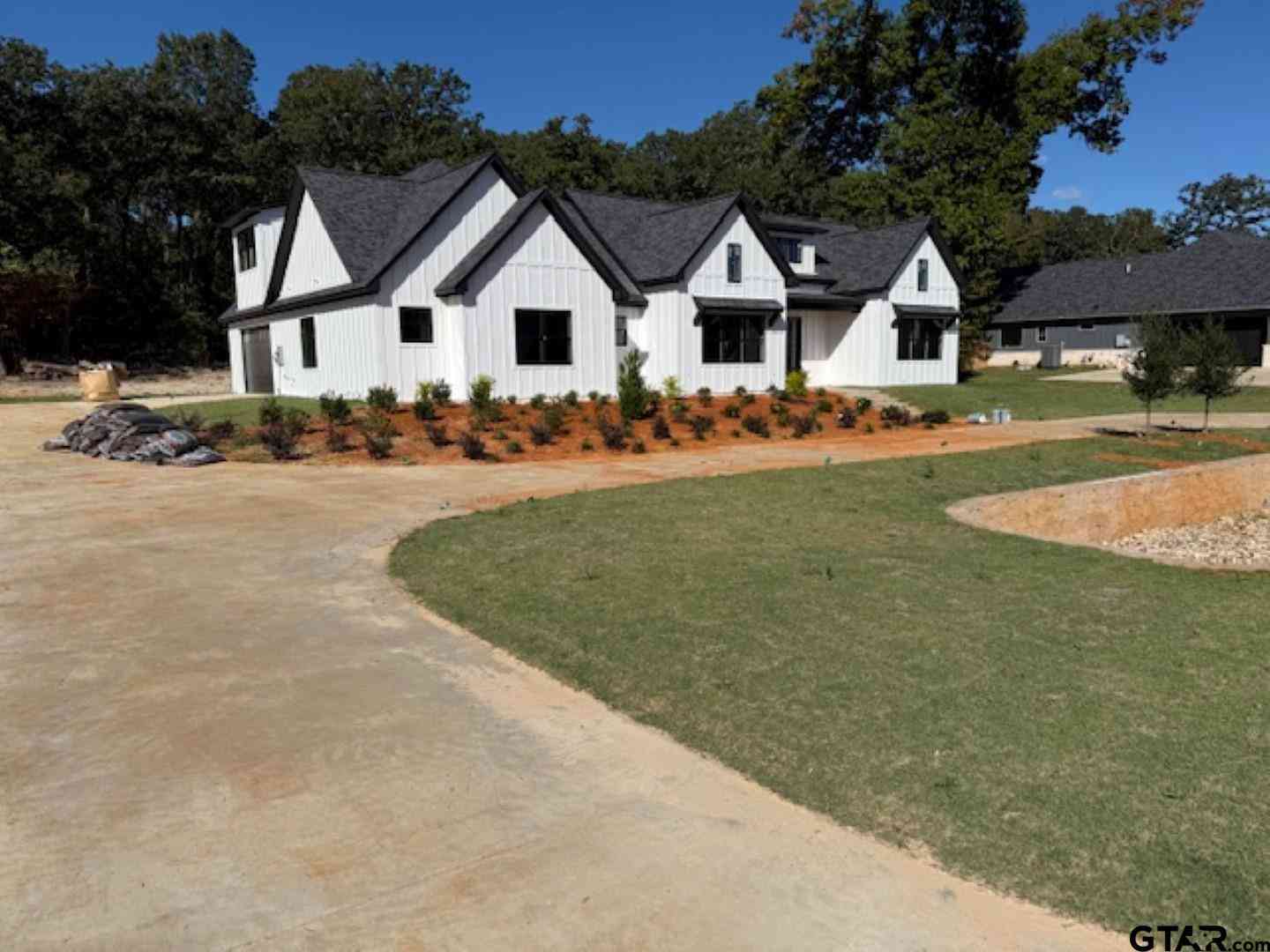 Homes For Sale - 14697 Woodland Creek Dr<br/> Tyler, TX 75706