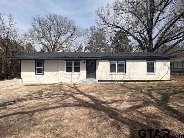 Homes For Sale - 11447 E Hwy 64 E<br/> Tyler, TX 75707