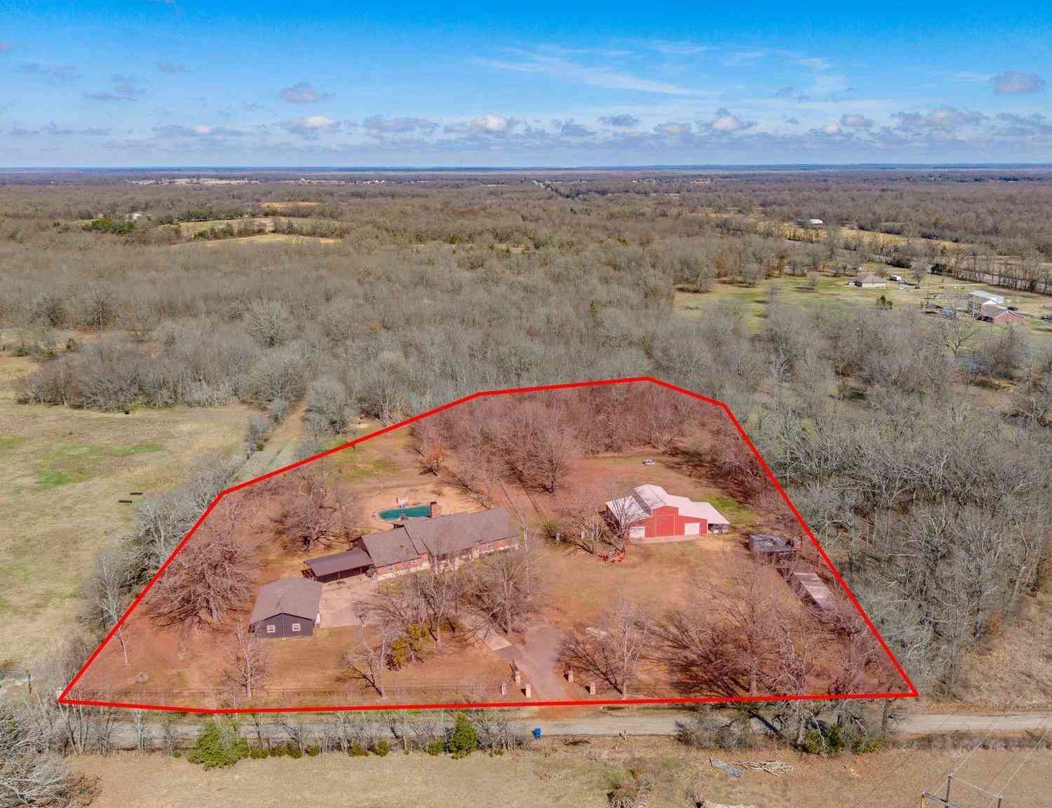 Homes For Sale - 24 County Road 1060<br/> Talco, TX 75487