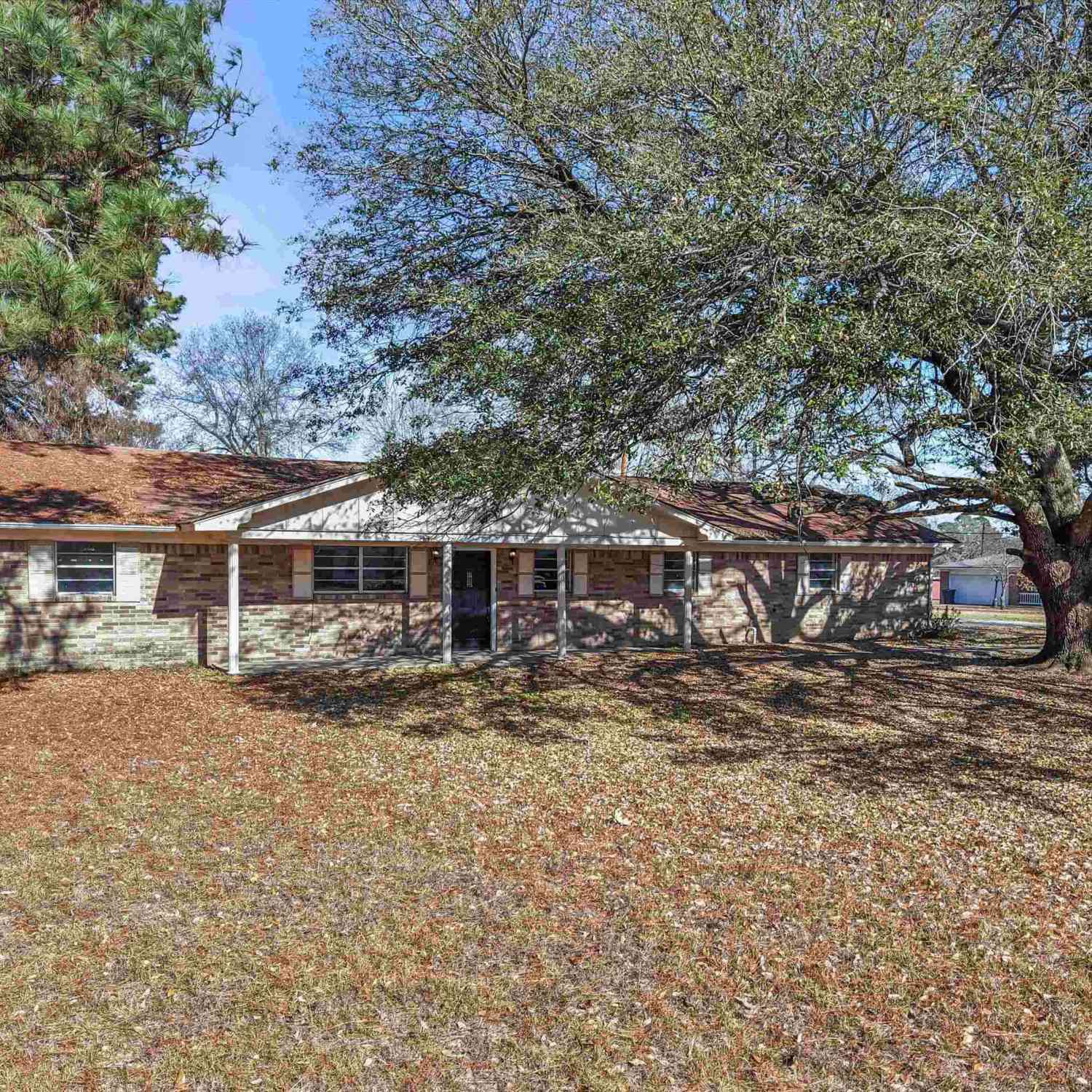 Homes For Sale - 175 Stevens St.<br/> Gilmer, TX 75645