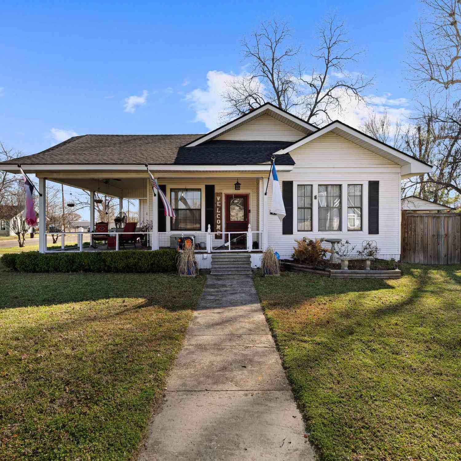 Homes For Sale - 217 N Montgomery St.<br/> Gilmer, TX 75644