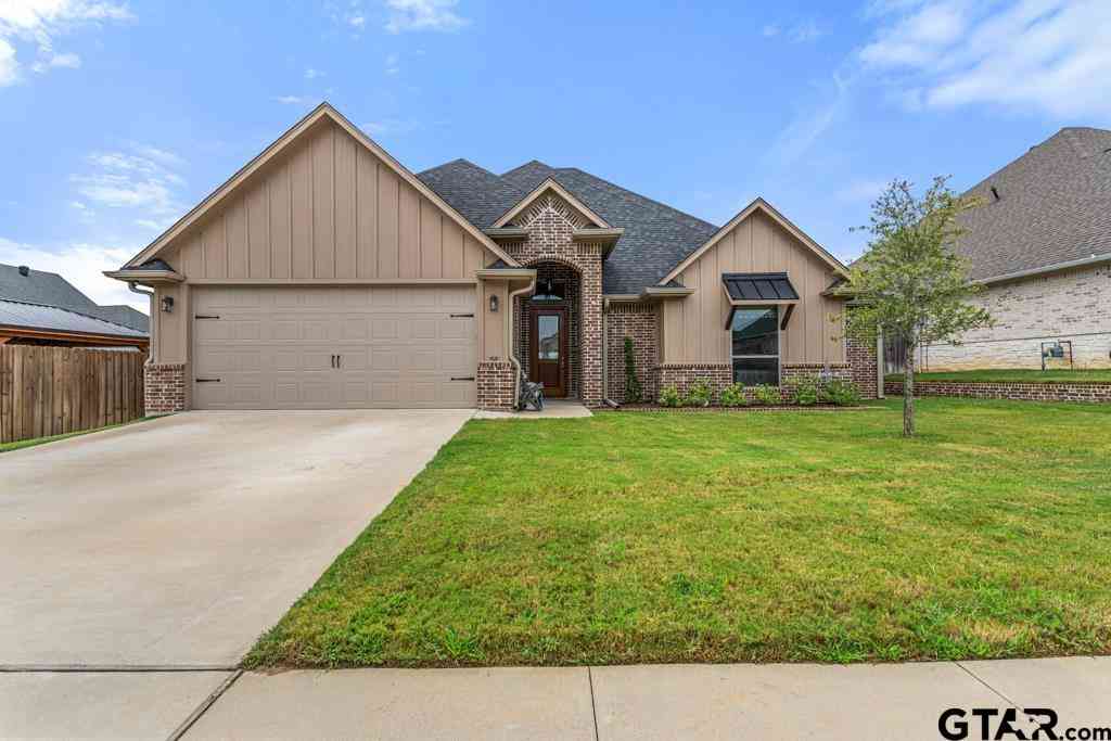 Homes For Sale - 7289 Rolling Acres Pl<br/> Tyler, TX 75707