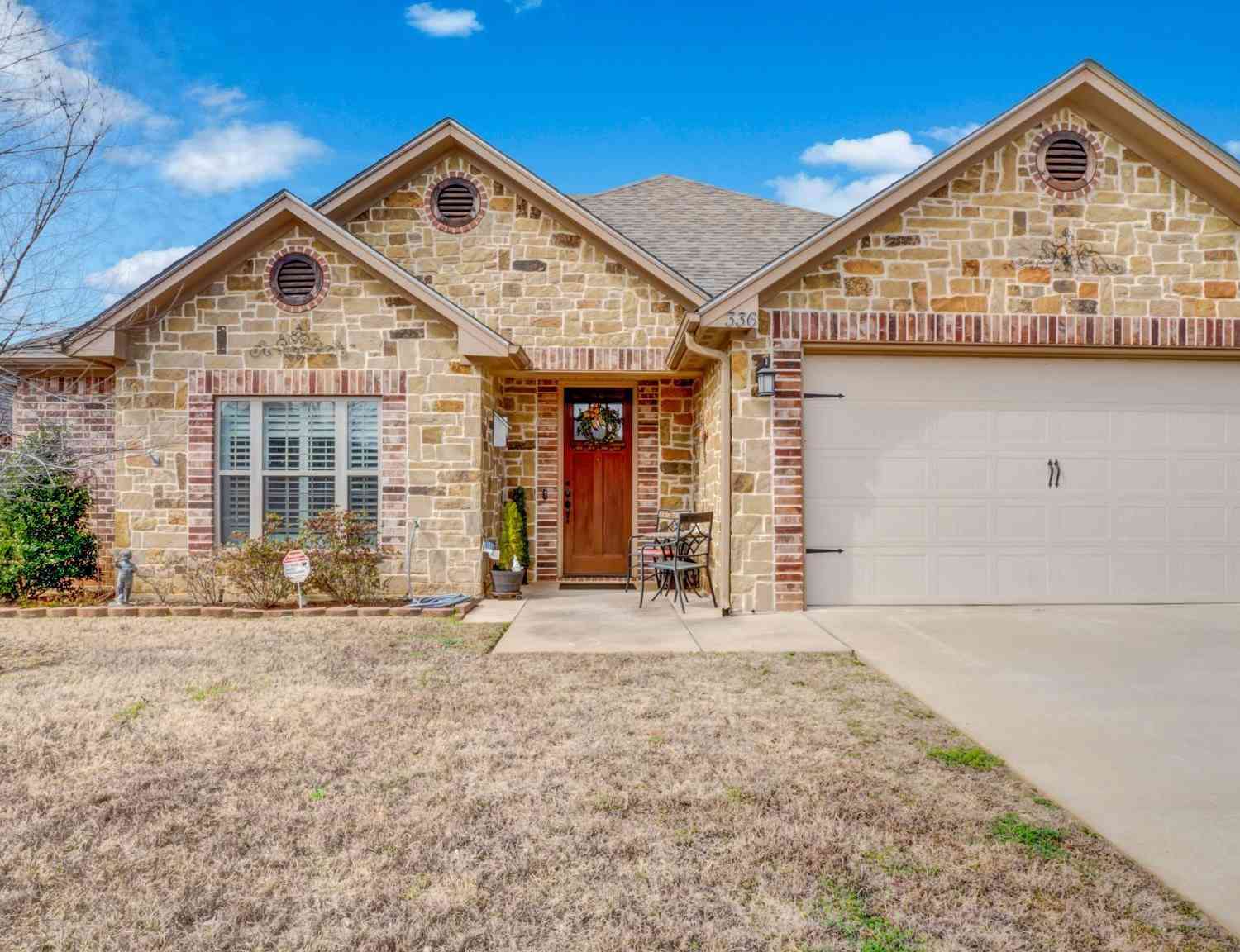 Homes For Sale - 336 Kingdom Blvd<br/> Lindale, TX 75771