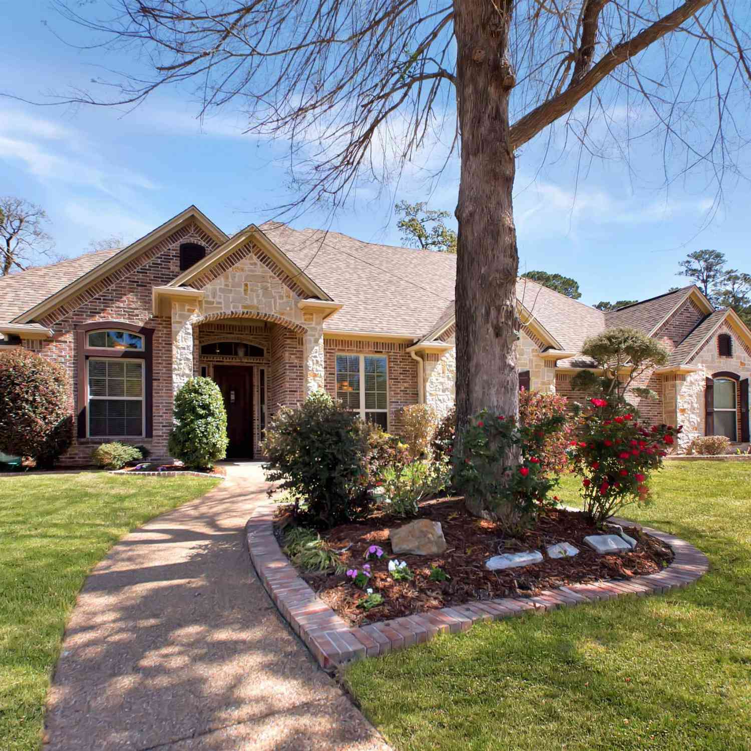 Homes For Sale - 6518 Rochester Way<br/> Tyler, TX 75703
