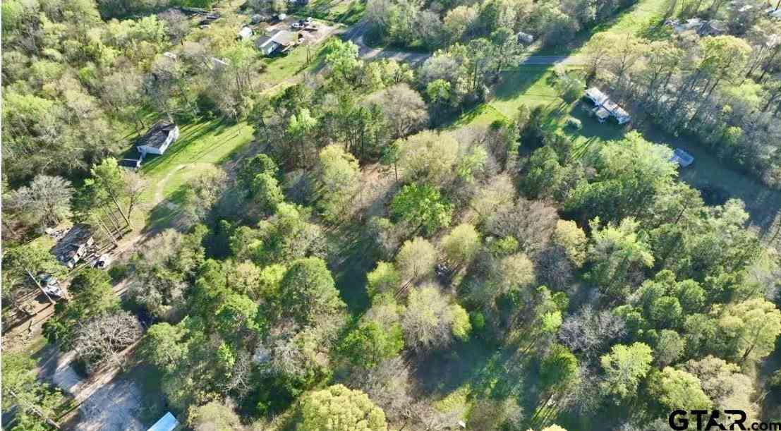 Mobile Home For Sale - 10933 County Road 384<br/> Tyler, TX 75708
