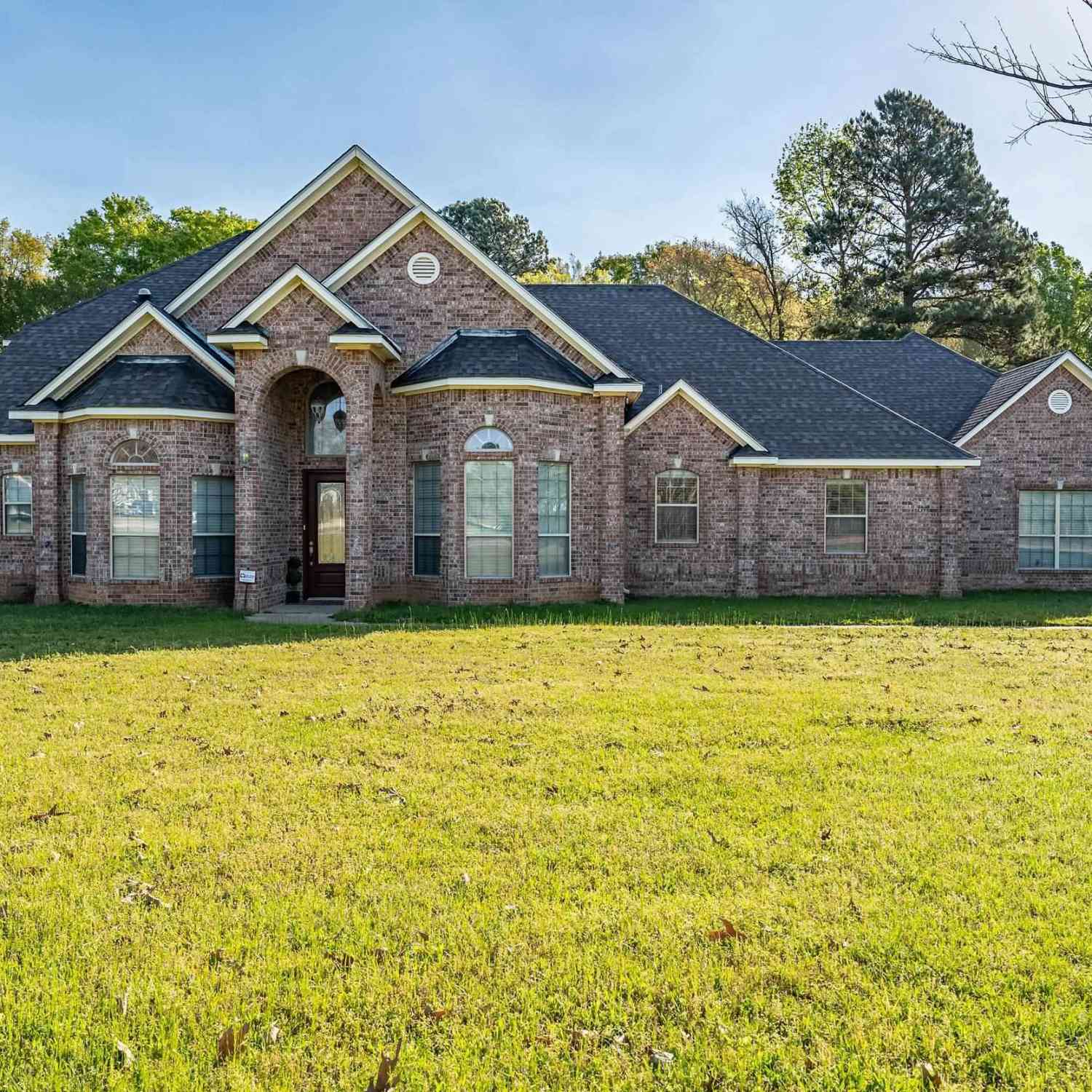 Homes For Sale - 18008 Fm 2015<br/> Tyler, TX 75706