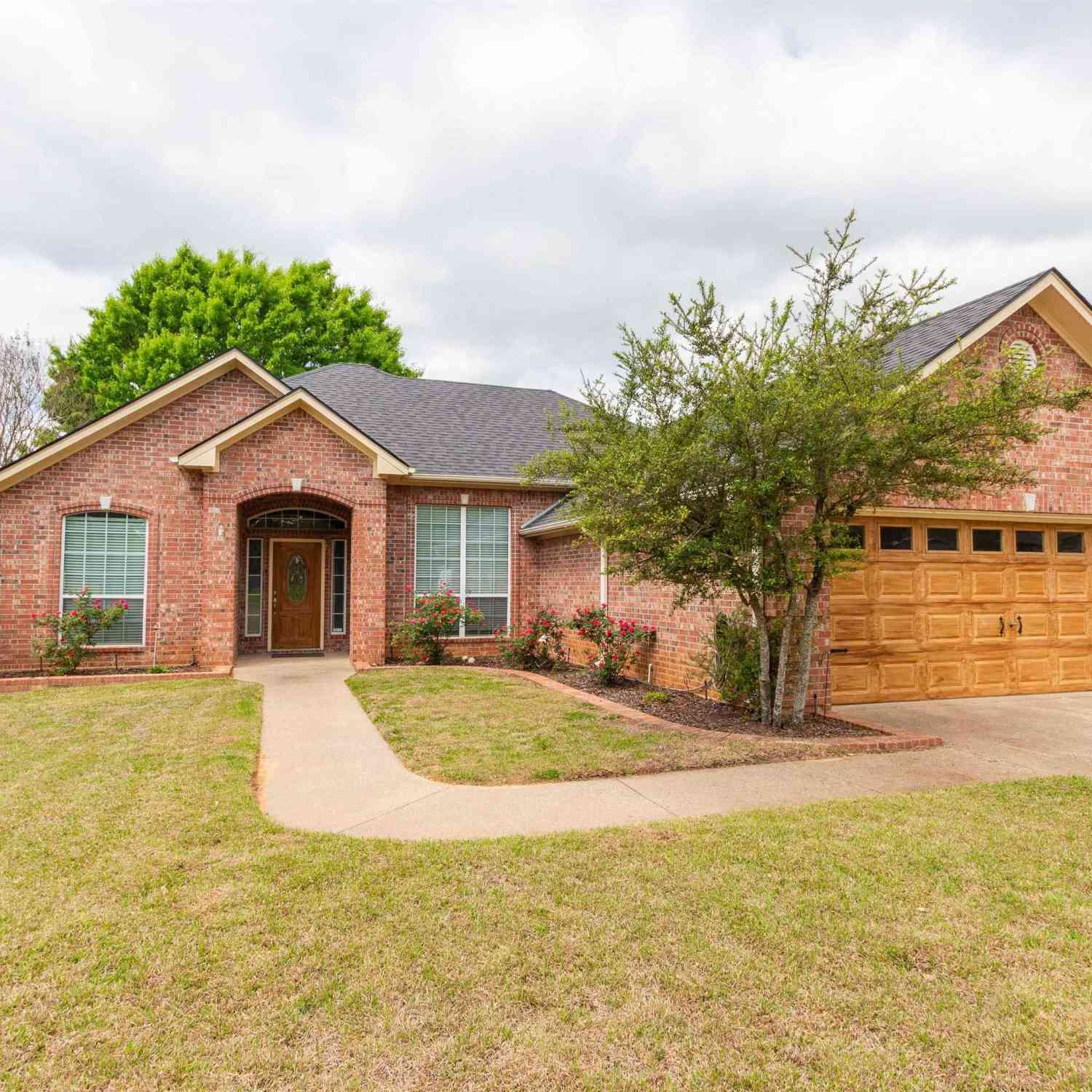 Homes For Sale - 16630 Cr 178<br/> Tyler, TX 75703