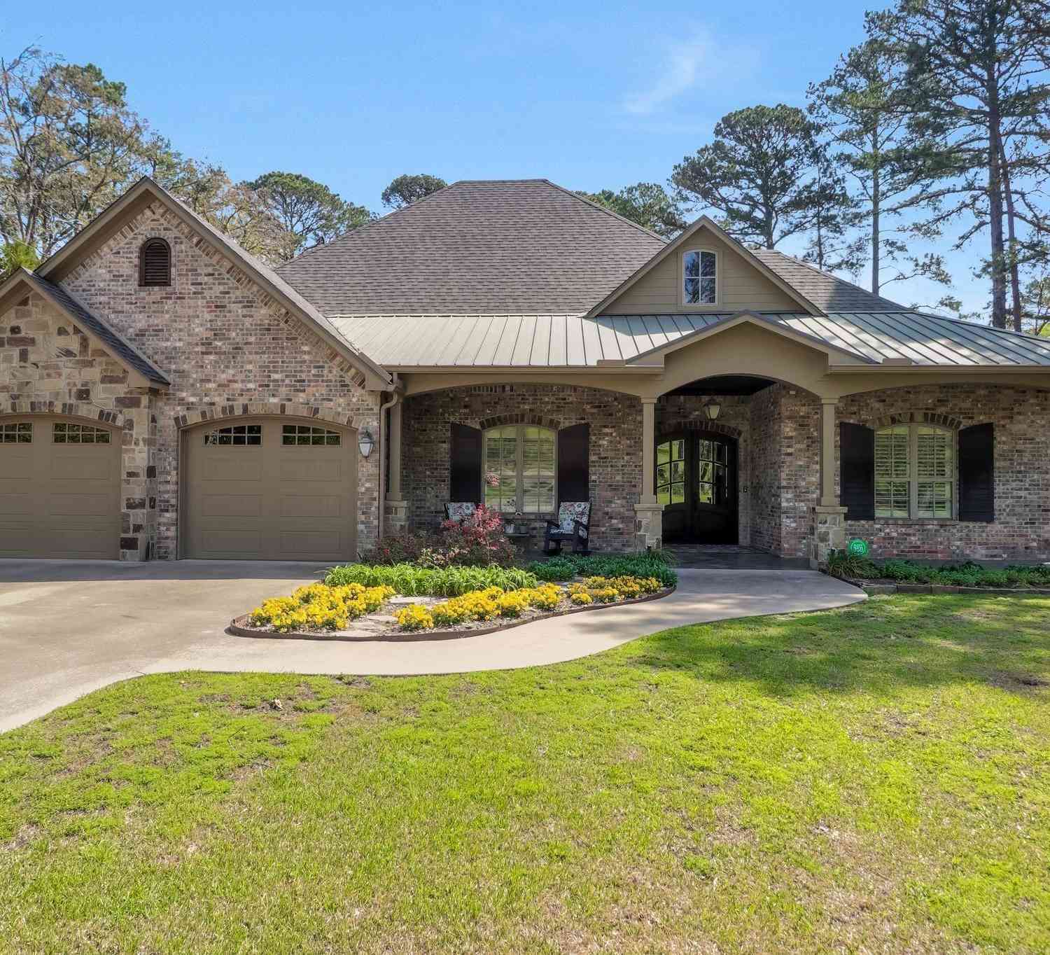 Homes For Sale - 17325 Cr 134- Beddingfield<br/> Flint, TX 75762