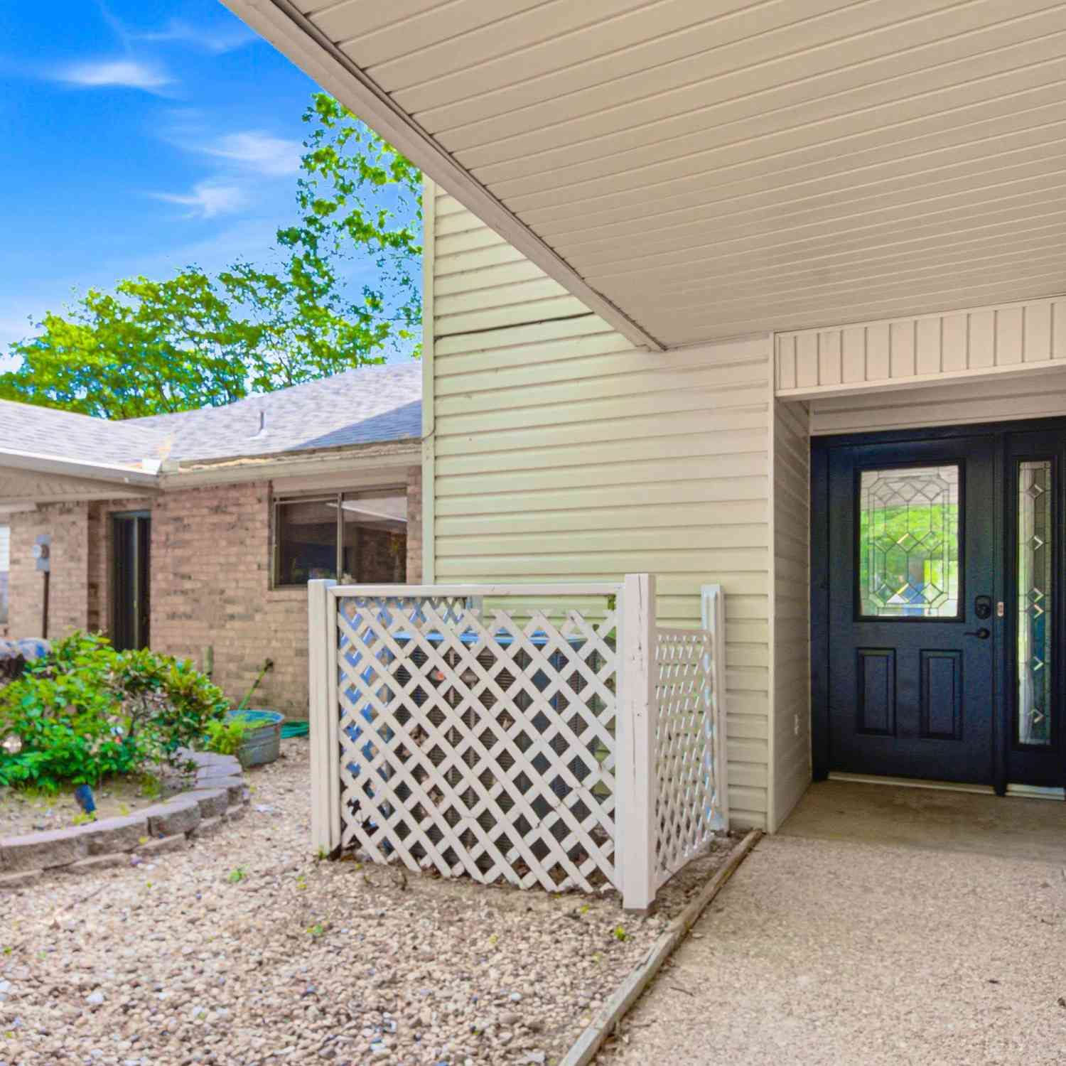Townhouse For Sale - 151 N Bay Dr<br/> Bullard, TX 75757