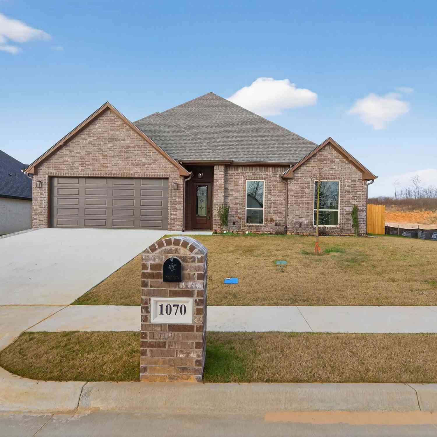 Homes For Sale - 1070 Stagecoach Bend<br/> Bullard, TX 75757