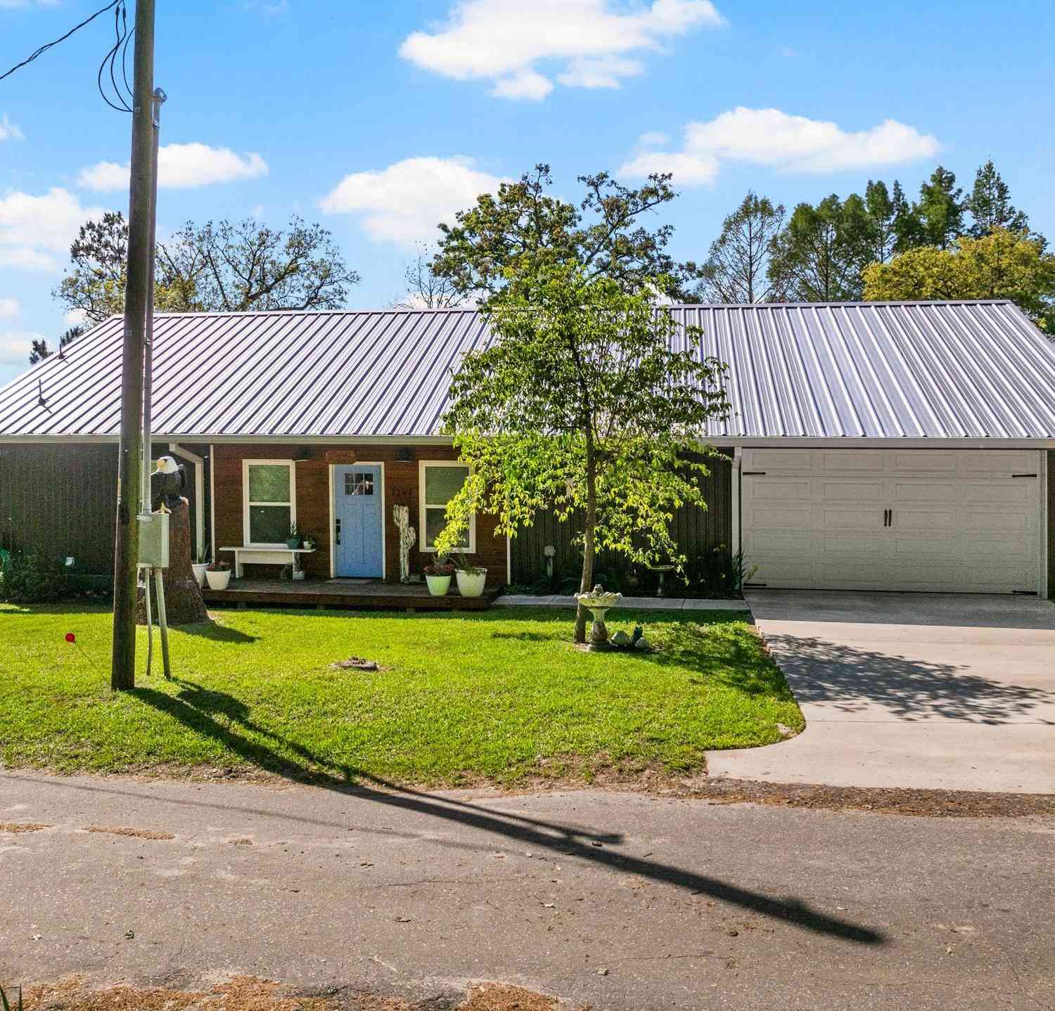 Homes For Sale - 1284 Lake Franklin Dr<br/> Winnsboro, TX 75494