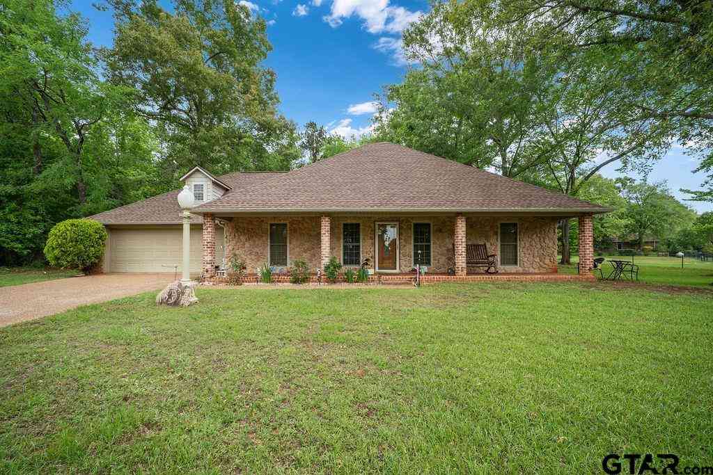 Homes For Sale - 630 County Road 3608<br/> Bullard, TX 75757