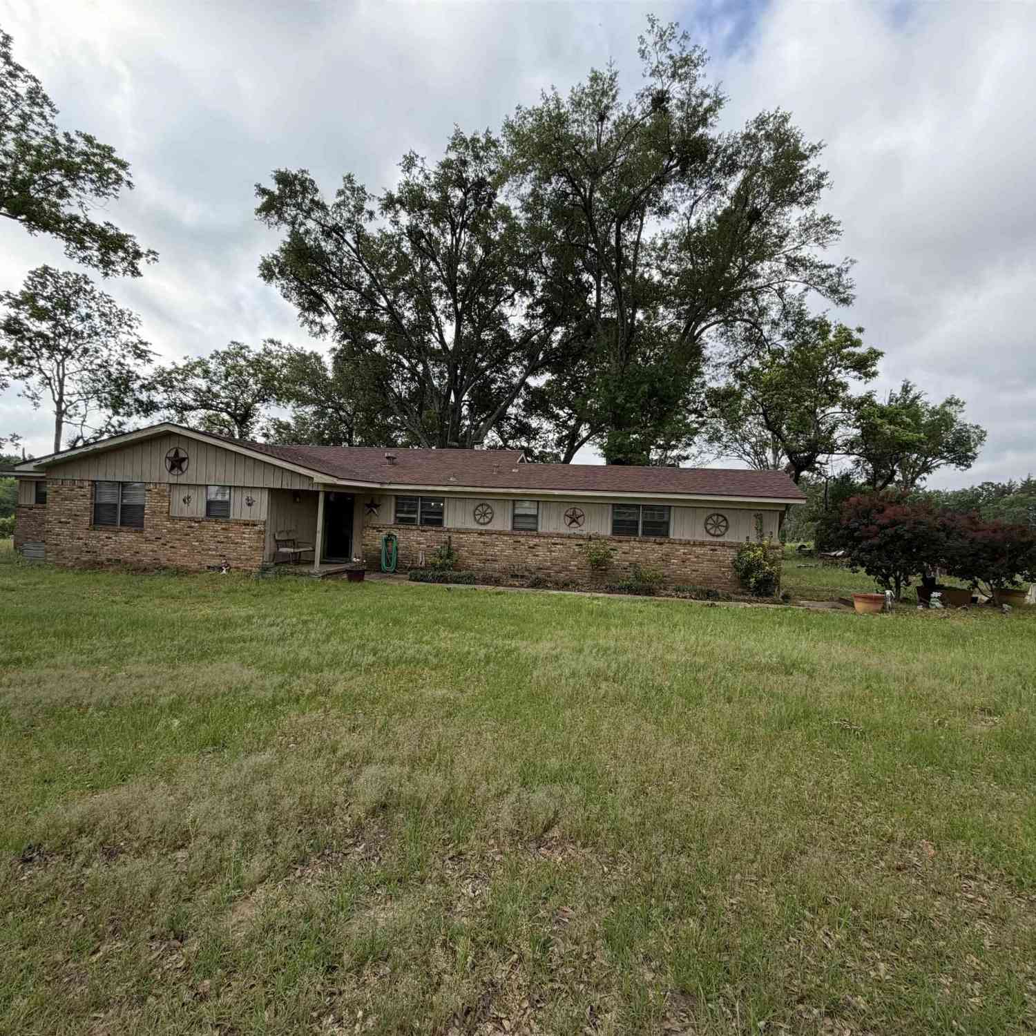 Homes For Sale - 8584 Cr 334<br/> Tyler, TX 75708