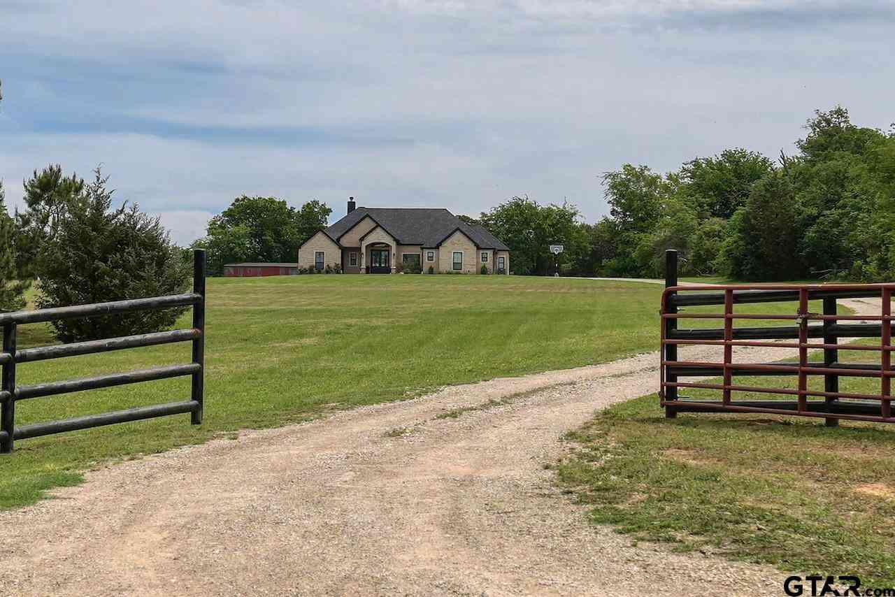Homes For Sale - 14230 Cr 438<br/> Lindale, TX 75771