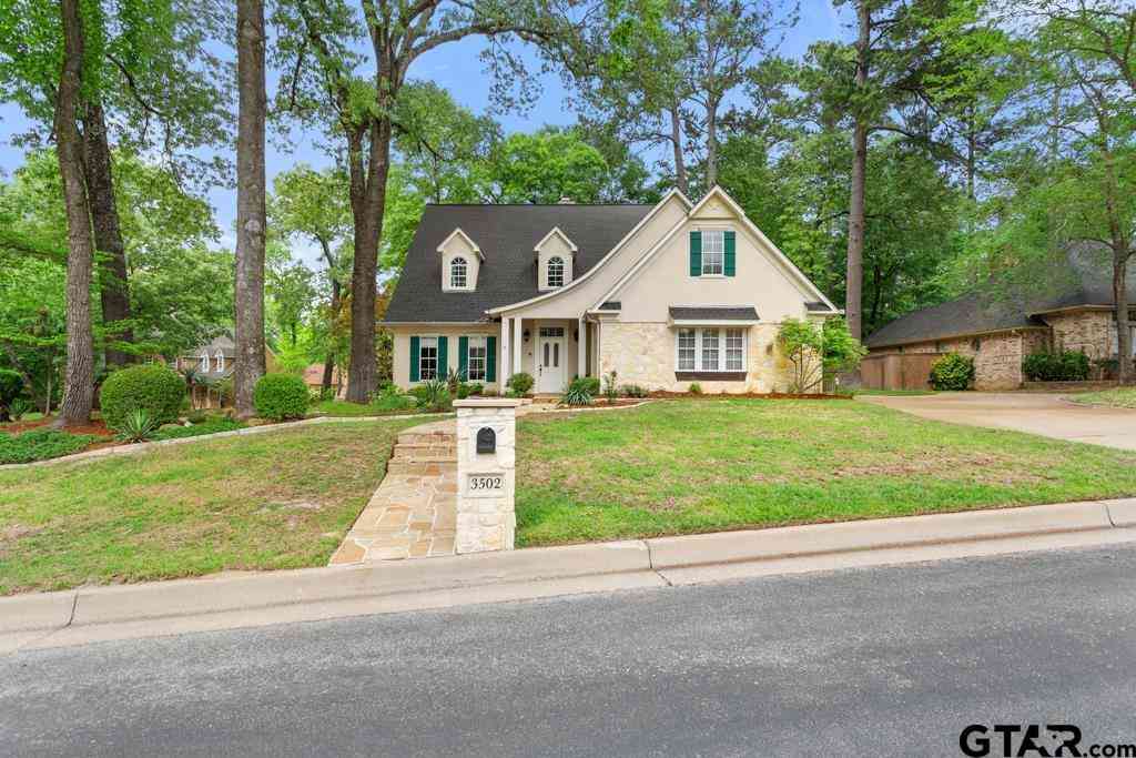 Homes For Sale - 3502 Woods Blvd<br/> Tyler, TX 75707