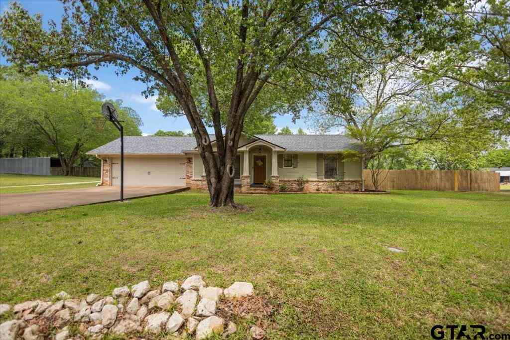 Homes For Sale - 312 Ella St<br/> Bullard, TX 75757