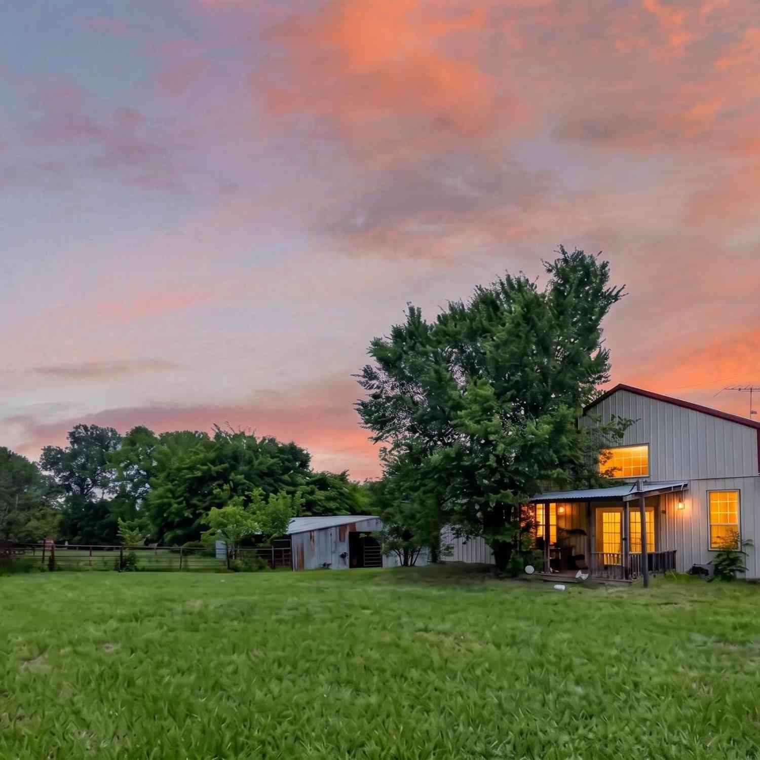 Homes For Sale - 147 County Road 2378<br/> Alba, TX 75410
