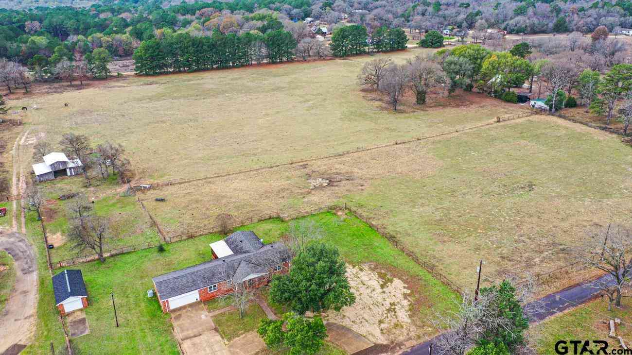 Homes For Sale - 20519 Cr 4114<br/> Lindale, TX 75771