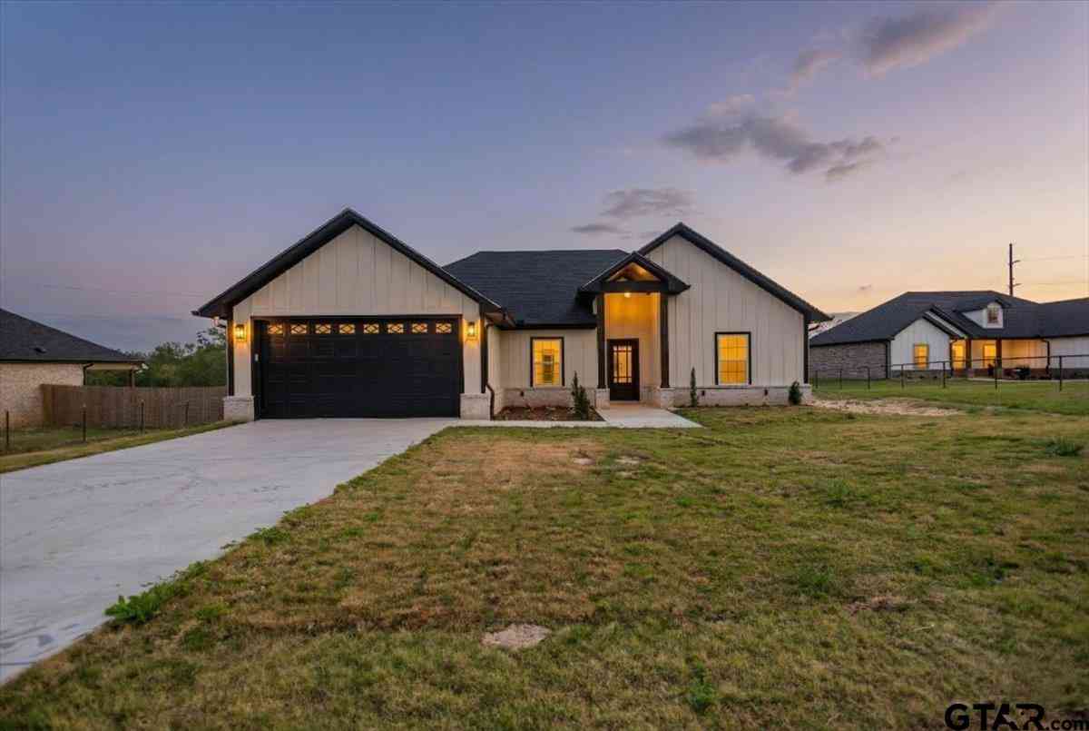 Homes For Sale - 3078 County Road 326 E.<br/> Tyler, TX 75706