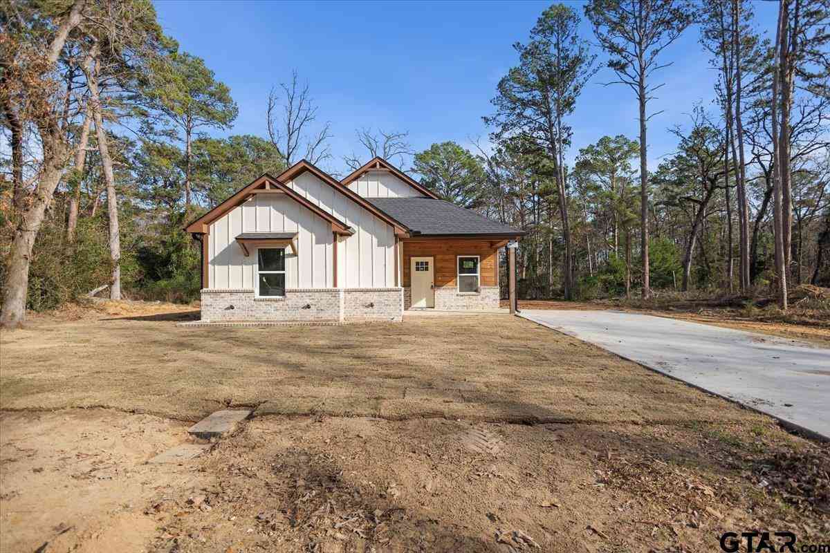 Homes For Sale - 663 Caroline Bend<br/> Bullard, TX 75757