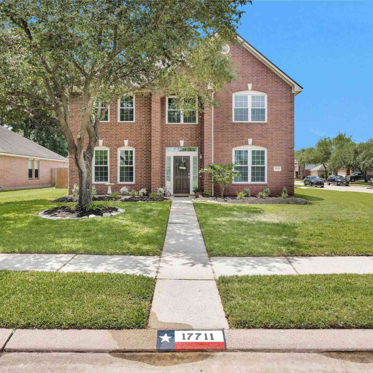 Homes For Sale - 17711 Memorial Springs<br/> Harris County, Tomball, TX 77375