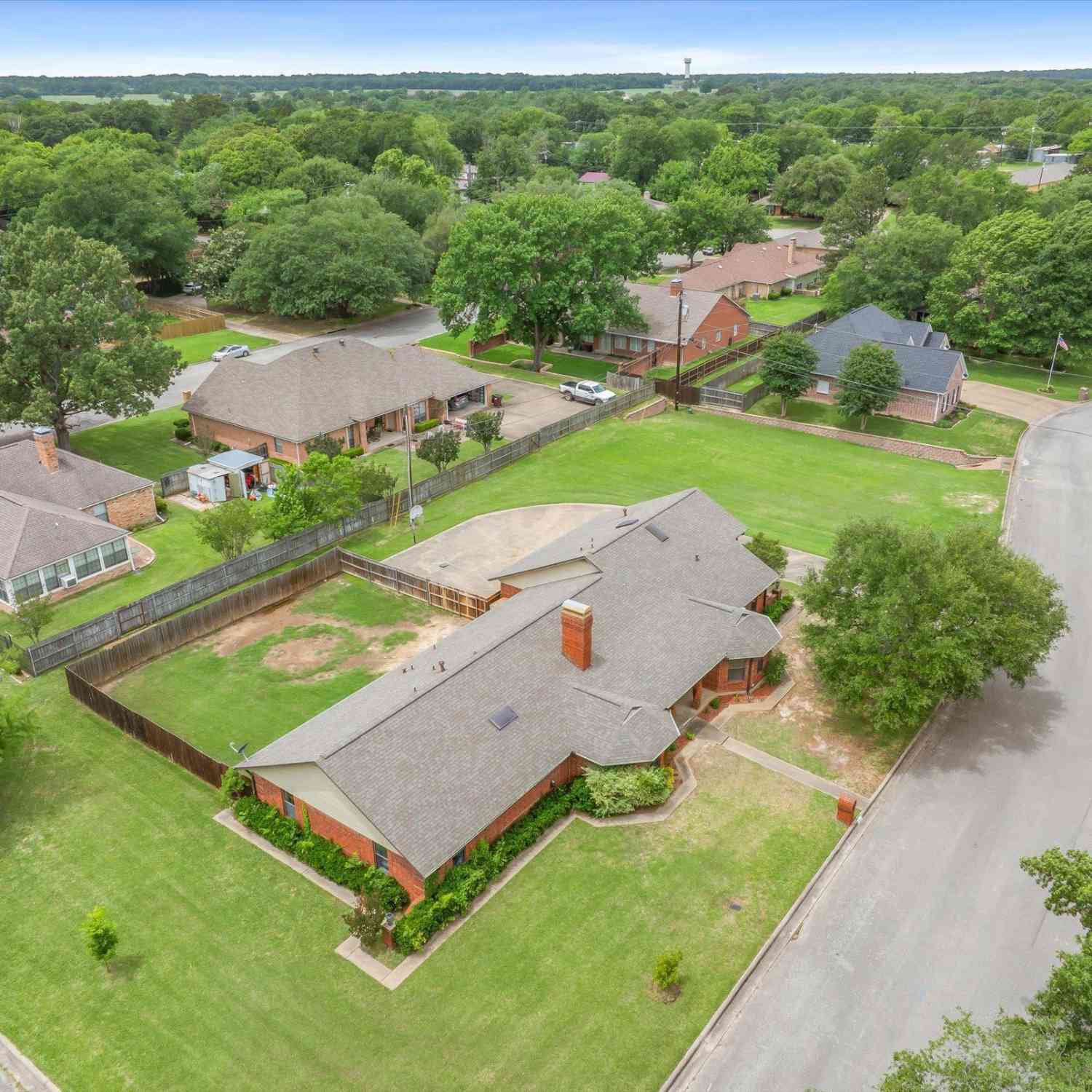 Homes For Sale - 163 Granada Sq<br/> Canton, TX 75103