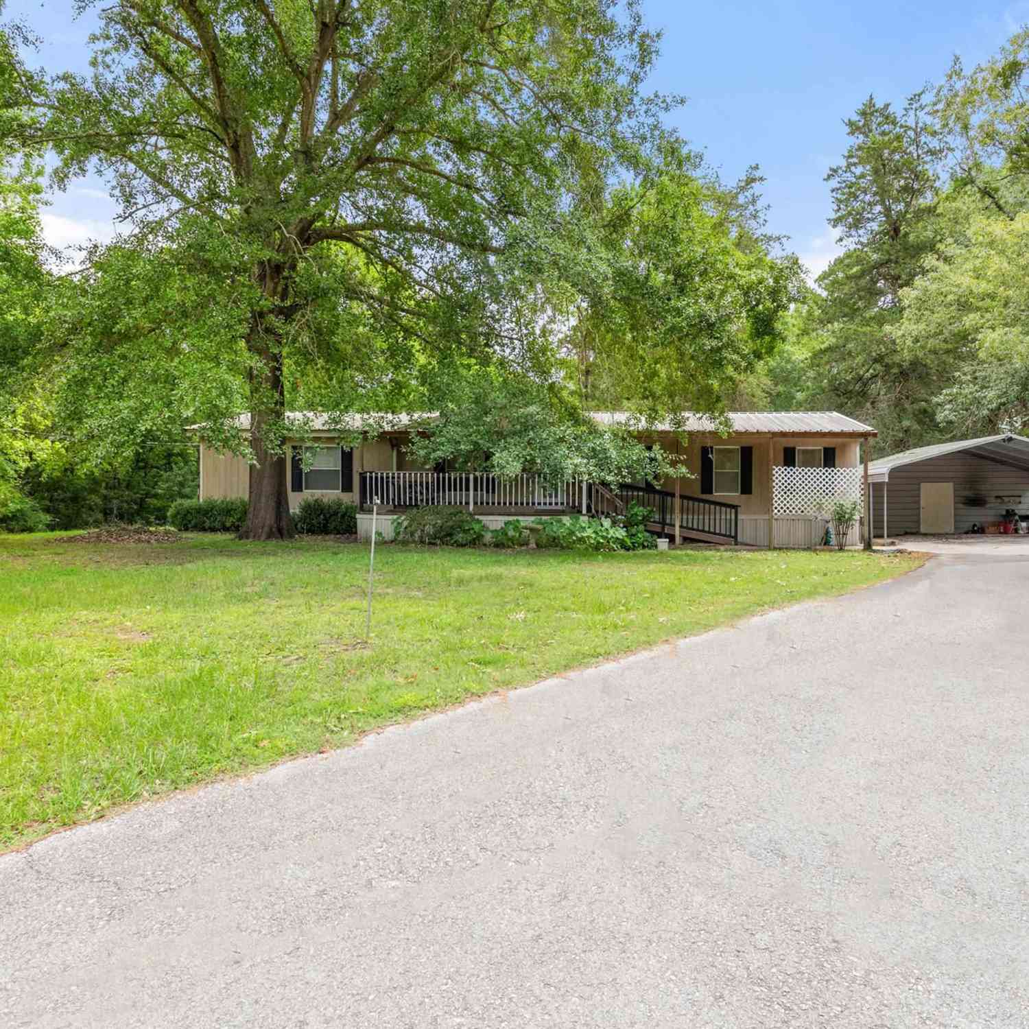 Mobile Home For Sale - 13599 Phoenix Dr.<br/> Tyler, TX 75707