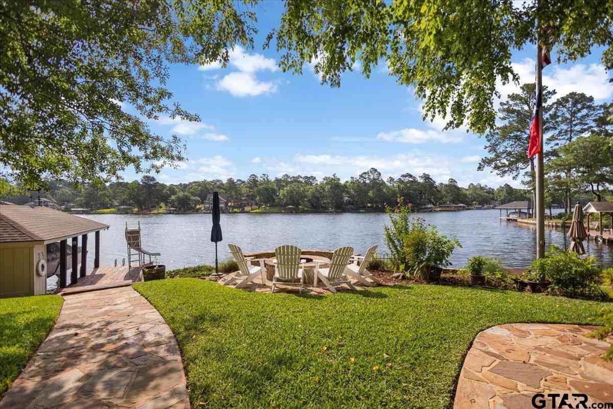 Homes For Sale - 1623 Tanglewood Dr E<br/> Hideaway, TX 75771