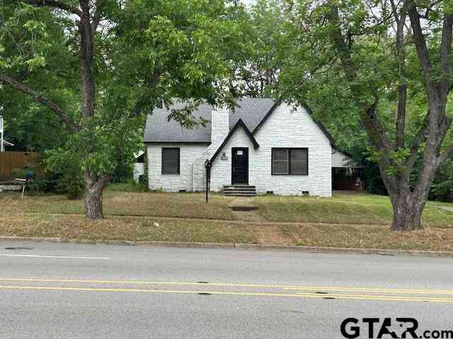 Homes For Sale - 1430 S Glenwood<br/> Tyler, TX 75701
