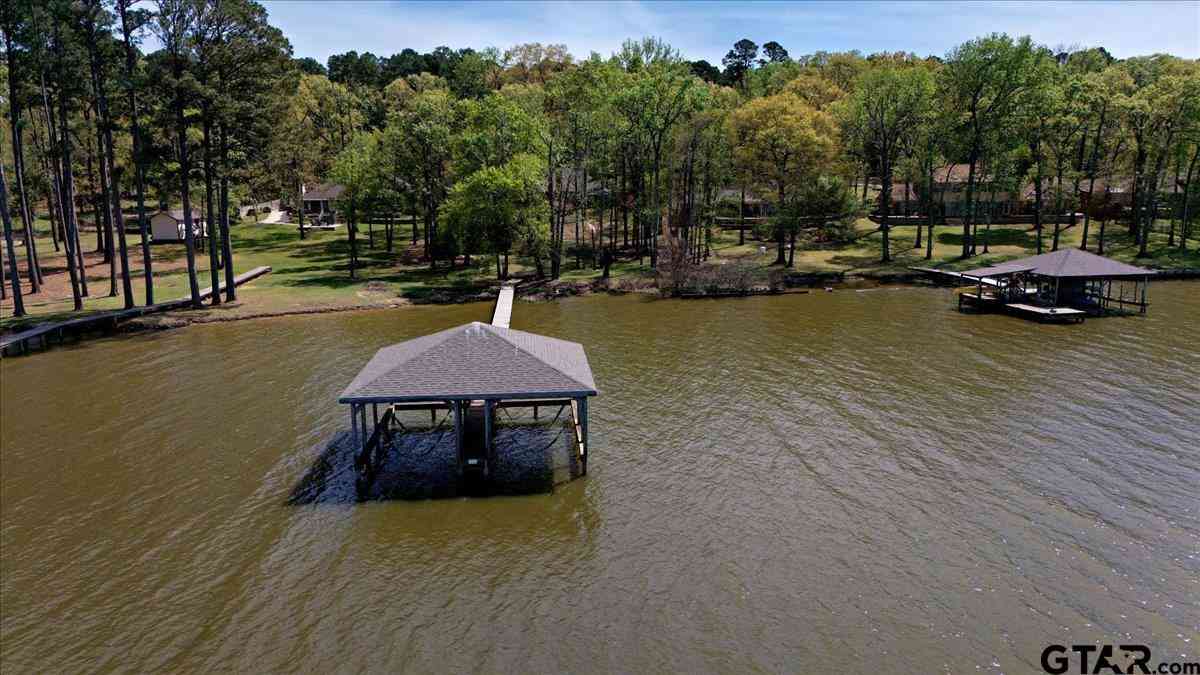 Homes For Sale - 15744 Timberhill Dr<br/> Flint, TX 75762