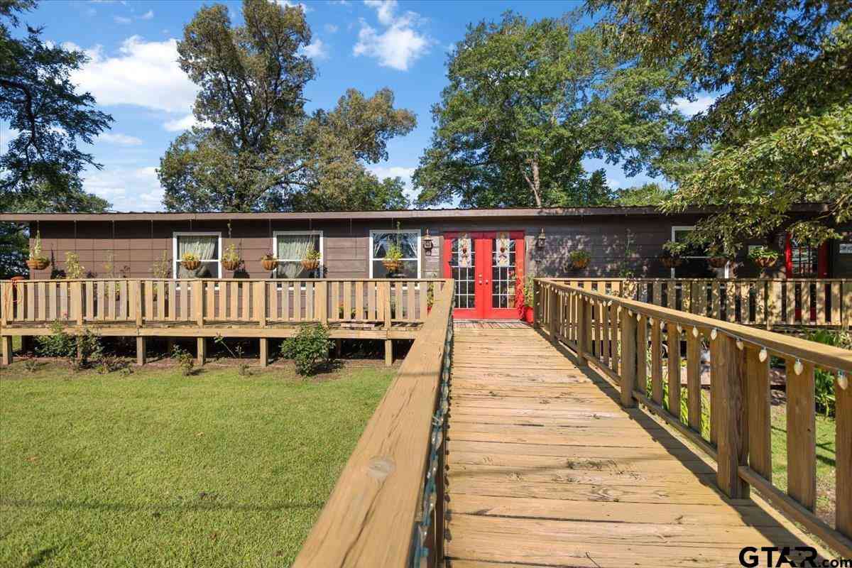 Homes For Sale - 21089 County Road 2138<br/> Troup, TX 75789