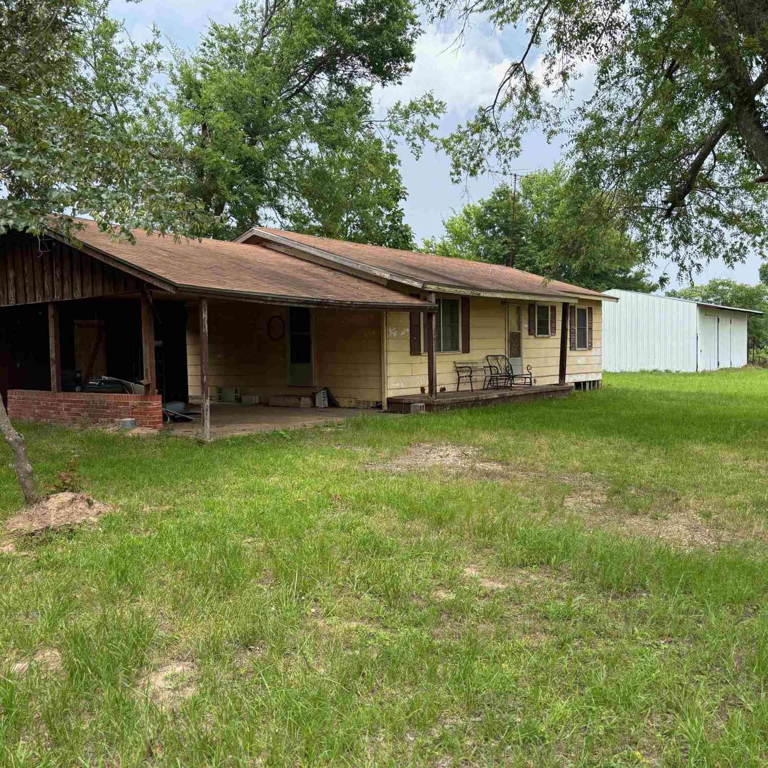 Homes For Sale - 3981 Fm 1402<br/> Mount Pleasant, TX 75455