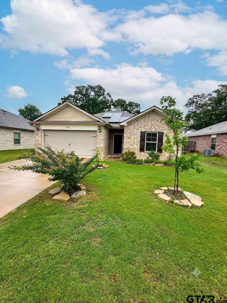 Homes For Sale - 17458 Stacy<br/> Smith County, Lindale, TX 75771