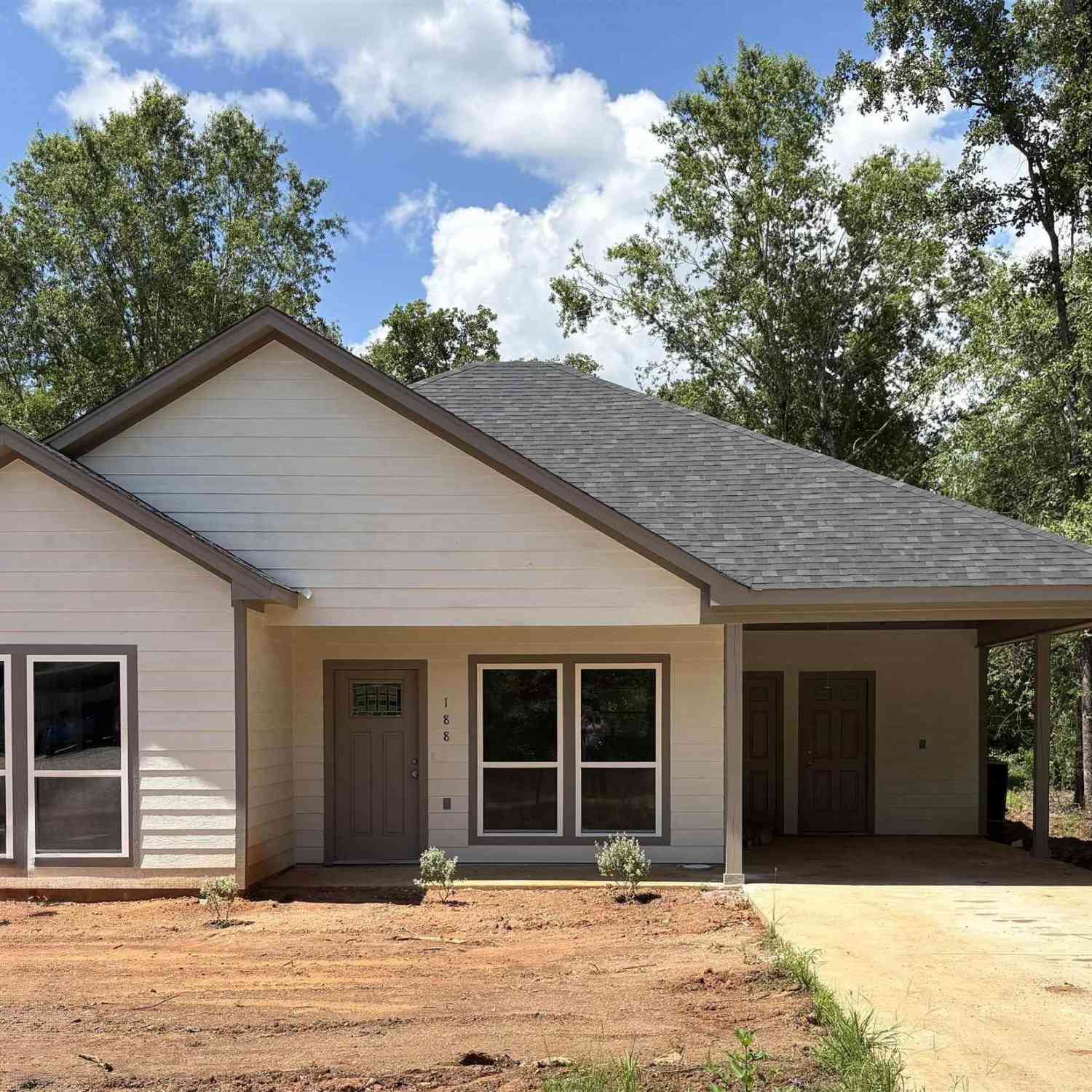 Homes For Sale - 188 Oxford Ct<br/> Bullard, TX 75757