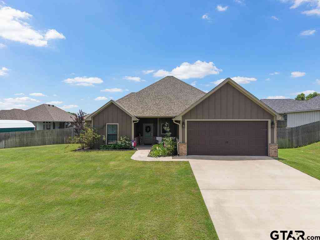 Homes For Sale - 217 Smith Cir<br/> Lindale, TX 75771