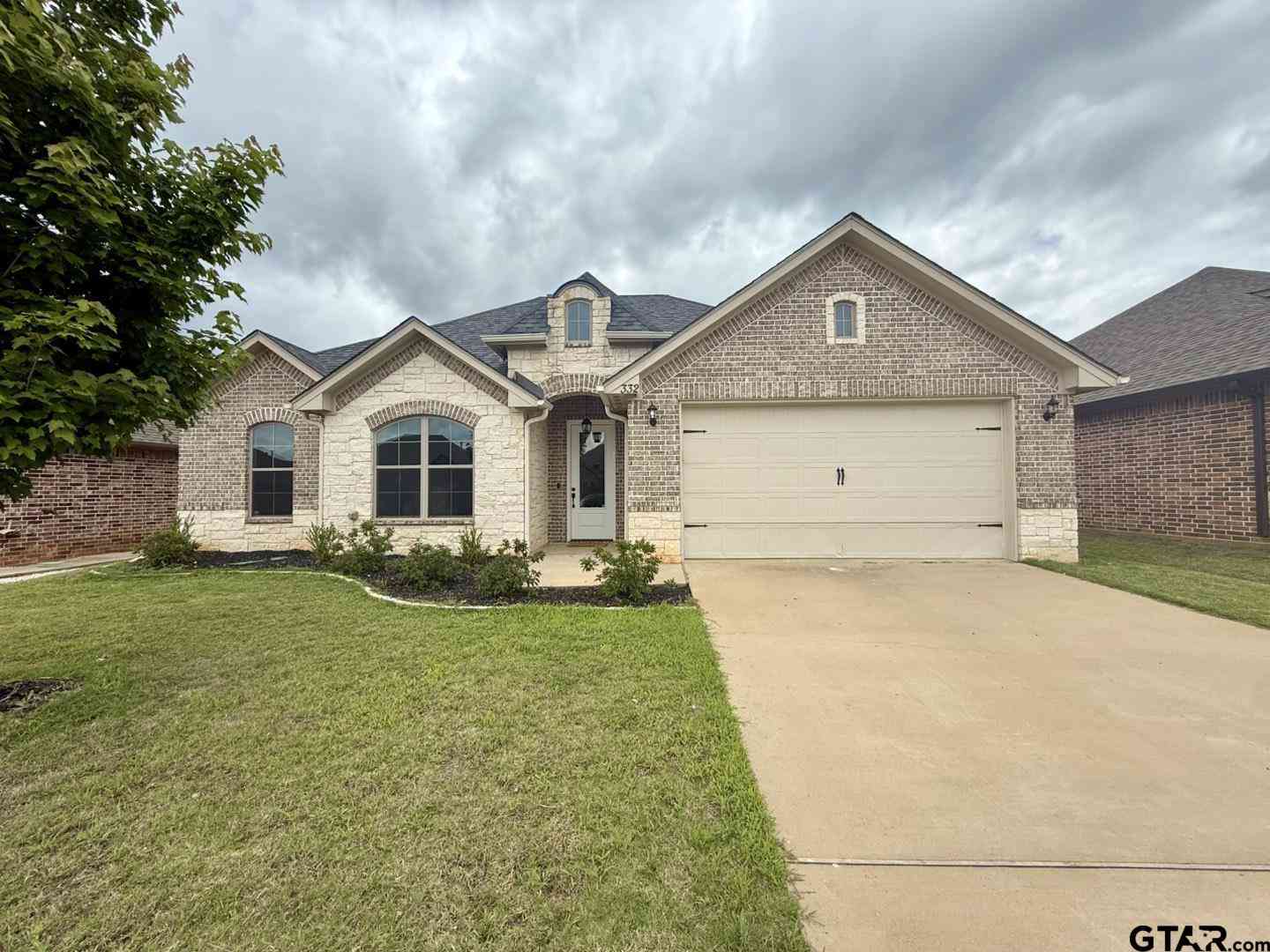 Homes For Sale - 332 Kingdom Blvd<br/> Lindale, TX 75771