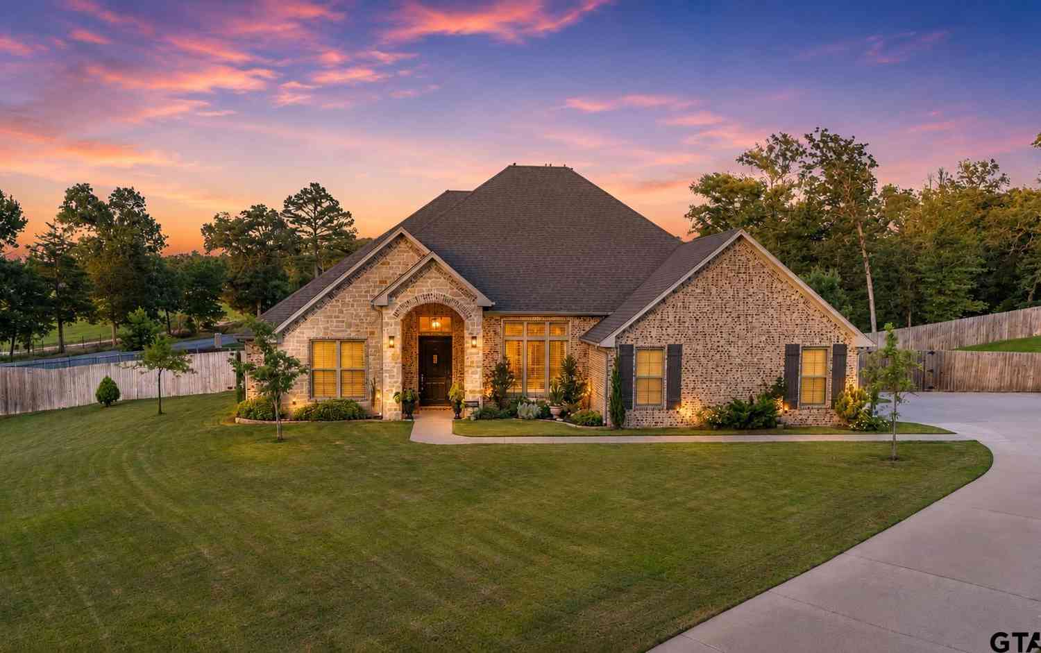 Homes For Sale - 196 Cr 2309<br/> Wood County, Mineola, TX 75773