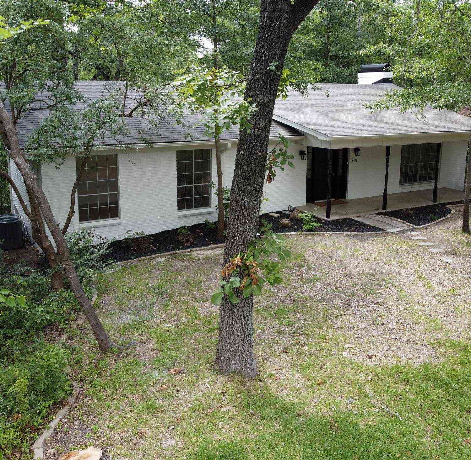 Homes For Sale - 431 Lone Star Ln<br/> Smith County, Hideaway, TX 75771
