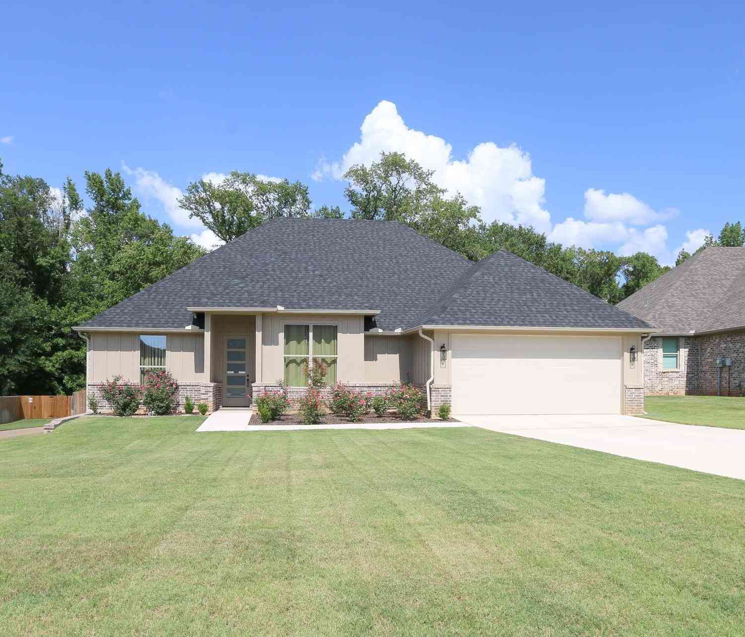Homes For Sale - 11863 Gillian Court<br/> Smith County, Tyler, TX 75703