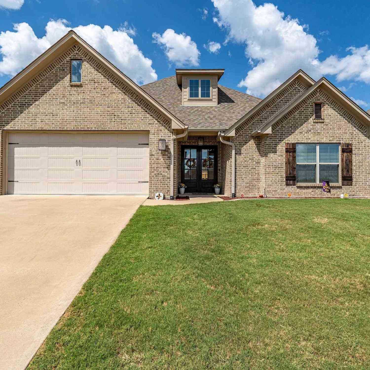 Homes For Sale - 2750 Guinn Farms Rd.<br/> Tyler, TX 75707