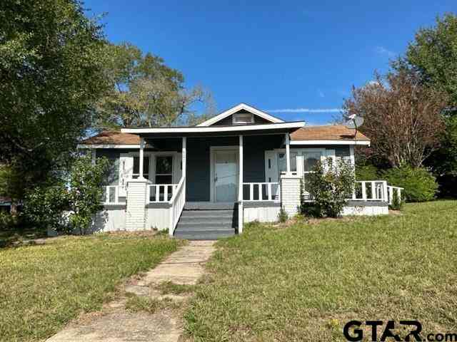 Homes For Sale - 269 E Main Street<br/> Anderson County, Frankston, TX 75763