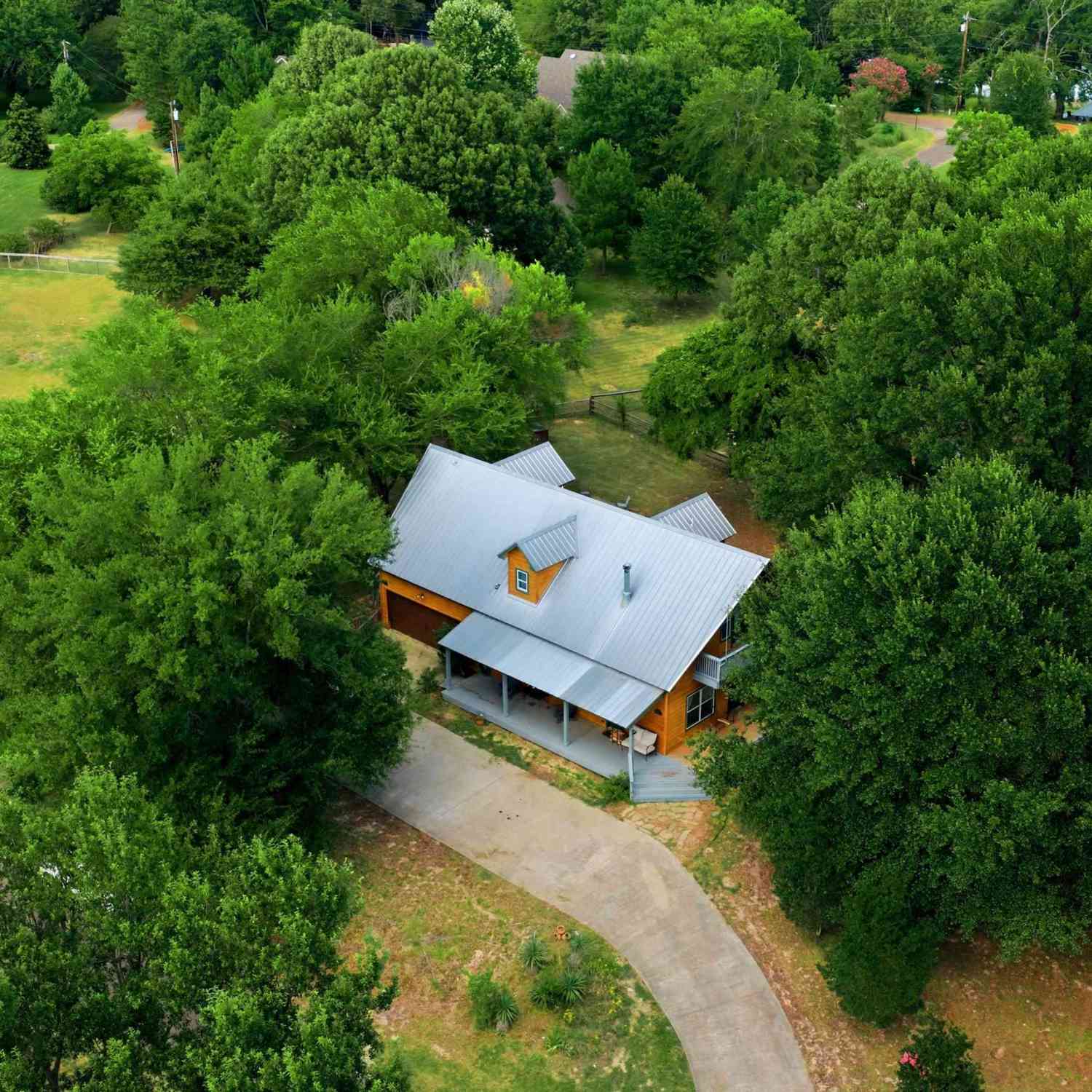Homes For Sale - 5470 Possum Trail<br/> Eustace, TX 75124