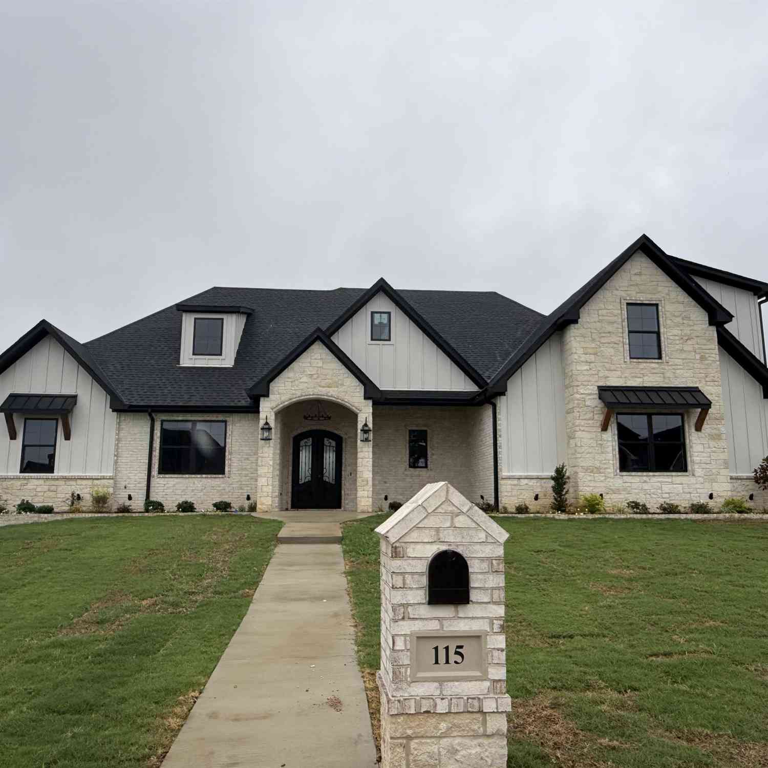 Homes For Sale - 115 Eland Way<br/> Bullard, TX 75757