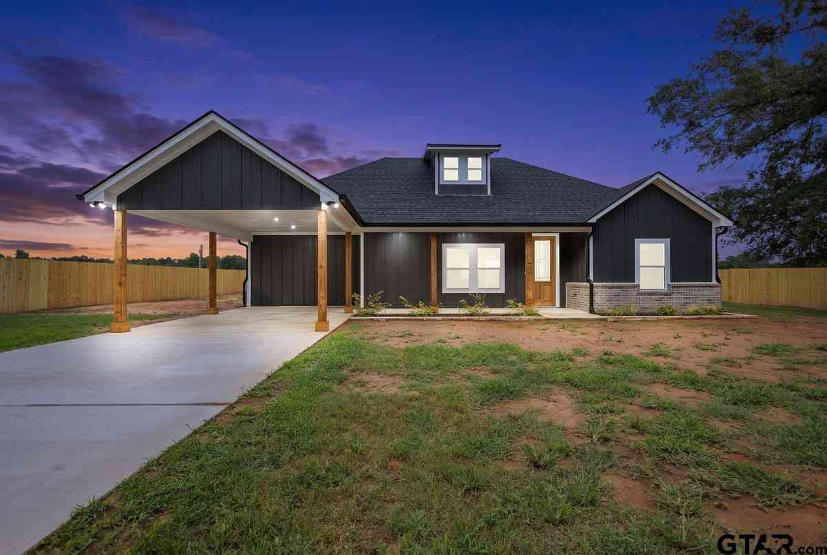 Homes For Sale - 286 County Road 4114<br/> Cherokee County, Jacksonville, TX 75766