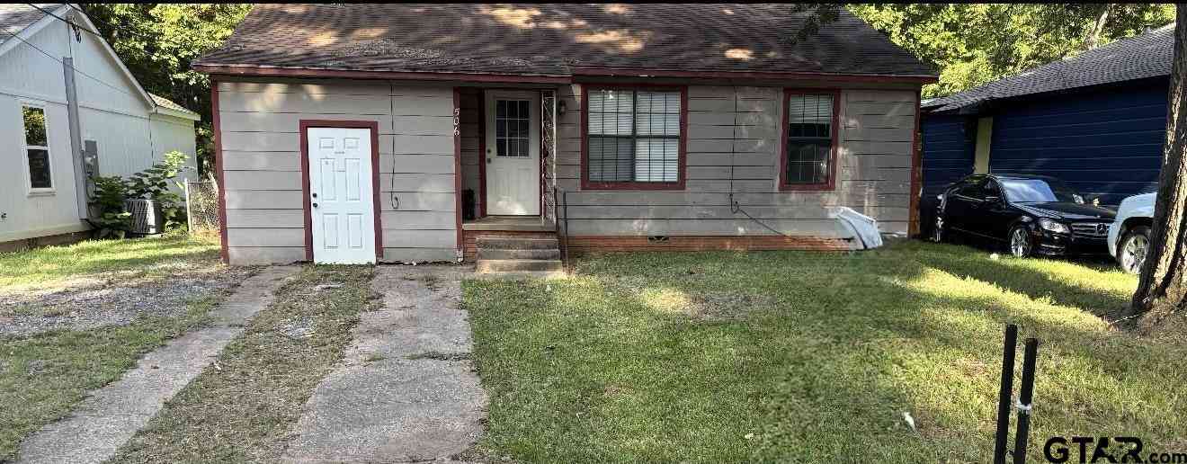 Homes For Sale - 506 S Fenton<br/> Tyler, TX 75702